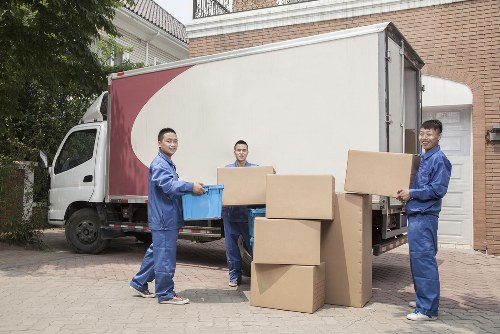 Man and van service operating in Blackfriars near central London apartments